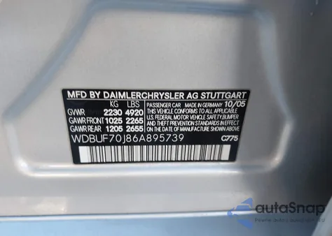 2006 Mercedes-Benz E 500 z USA, uszkodzony, nr VIN WDBUF70J86A895739